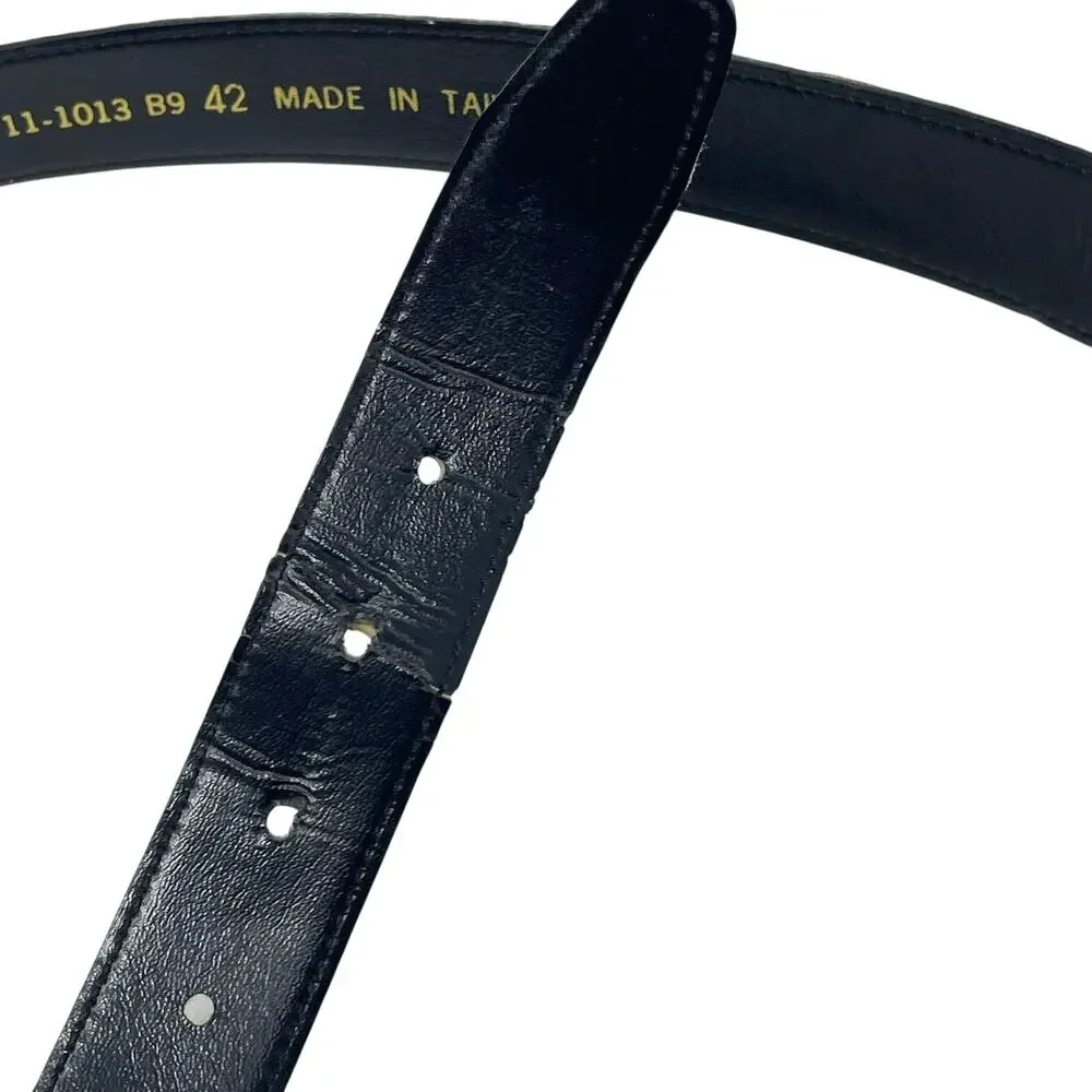 Vintage Women's Black Genuine Snake Skin Belt Size 42 Made in Taiwan Gold Buckle